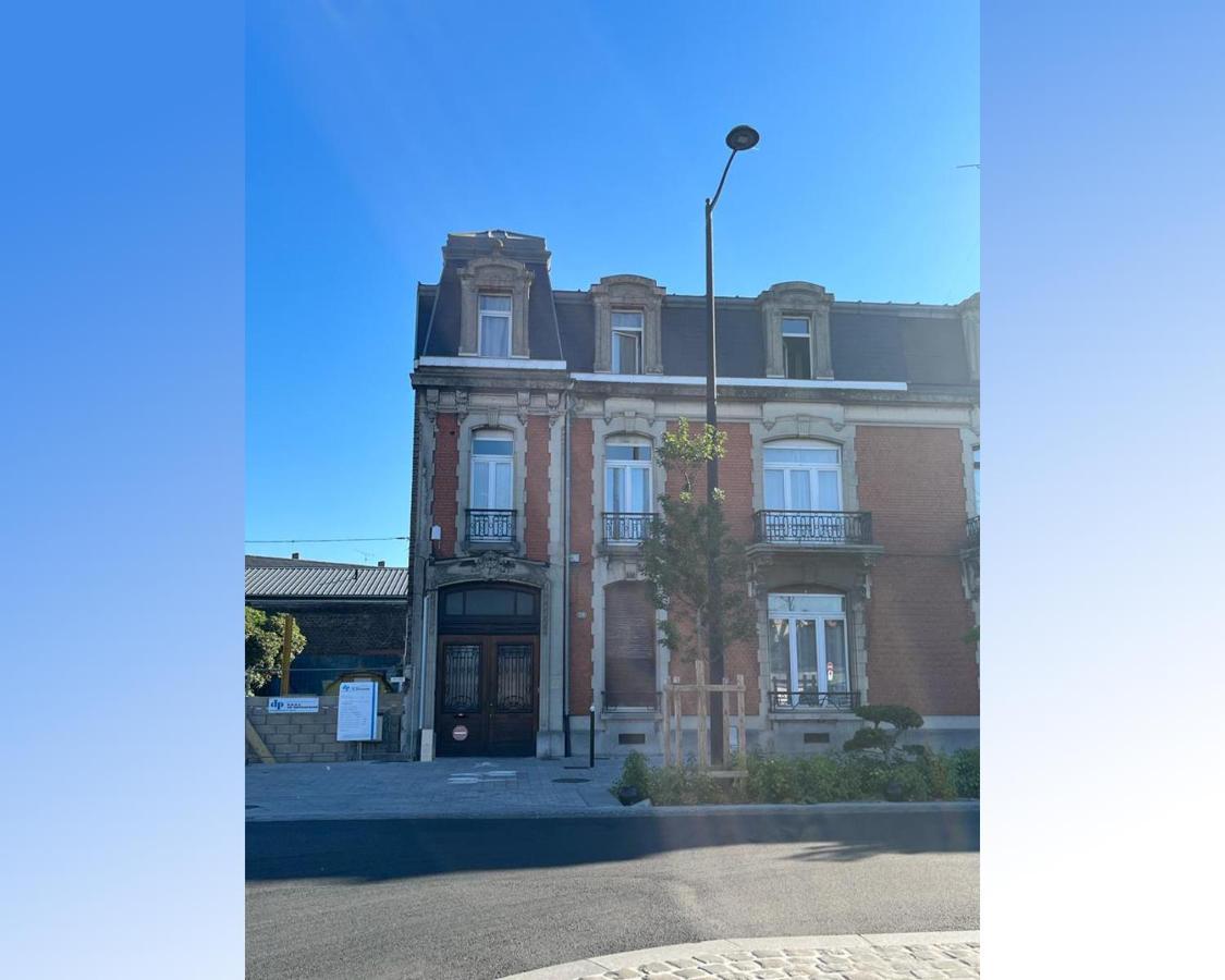 Ferienwohnung Lerelaisdodile23 - Parking - Lumineux - Hyper Centre Valenciennes Exterior foto